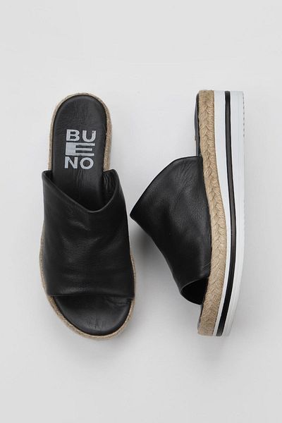 Bueno Shoes Γυναικείες παντόφλες μαύρες δερμάτινες με σφήνα τακούνια - 01ws4200
