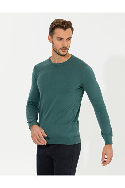 Pierre Cardin سترة تريكو أساسية ذات رقبة دائرية وقصة ضيقة باللون الأخضر 50258...