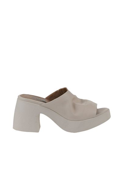 Bueno Shoes Γυναικείες δερμάτινες παντόφλες με τακούνι - Κρέμα 01wy12200