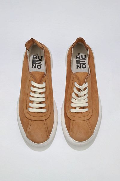 Bueno Shoes Мъжки маратонки от кафяв набук - 01mq4904