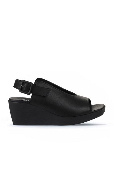 Bueno Shoes Sandale de damă din piele neagră cu toc cu pană - 01wy2405