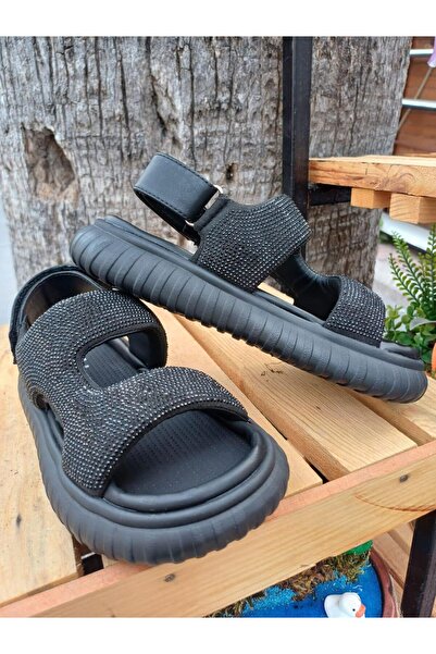 Guja 24y652 Girl - Ultra Light and Anatomical Stone Detailed Sandals