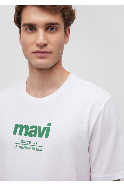Mavi Bílé tričko s logem Regular Fit / normální střih 066849-620