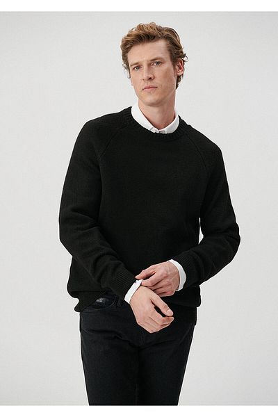 Mavi Crew Neck Black sweater Regular Fit / Normal Cut 0710134-900