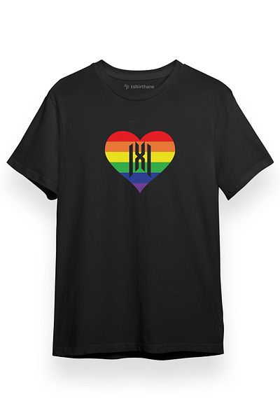 Tshirthane Ανδρικό μπλουζάκι Monsta X Rainbow Heart Logo μαύρο κοντομάνικο