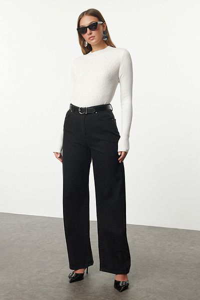 Trendyol Collection Turtleneck Ecru Sweater - Stone Detailed, TWOAW25KZ00202