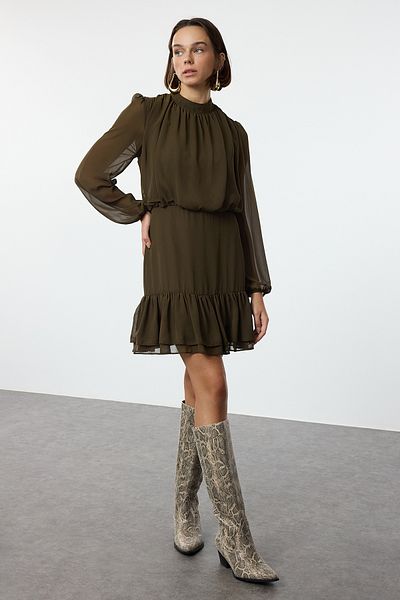 Trendyol Collection Téli mini sifon ruha - khaki, hajlított szoknya, TWOAW24EL00592