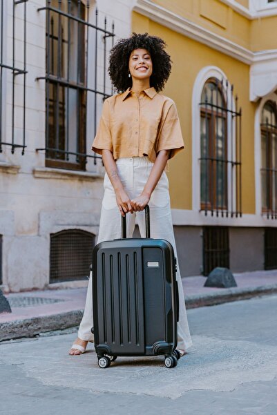 Wexta Wx-210 Siyah Kabin ( Küçük ) Boy Valiz