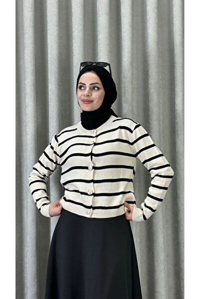 modadeywearst Жіночий трикотажний светр у смужку