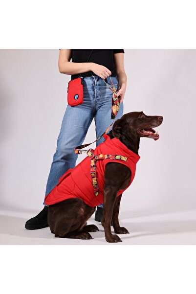 Genel Markalar , Göğüs Tasmalı, Köpek Montu, Köpek Yağmurluğu Kırmızı, Kırmızı Köpek Yağmurluğu