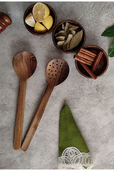 İlya Woodart Walnut Scoop and Strainer