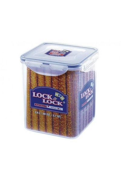 Lock & Lock Durable Plastic Food Container, 2.6 Liter Capacity
