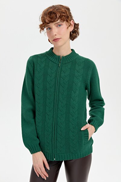 Desen Triko Women's Seamless Wool Cardigan with Stand Collar and Hair Braid - Front Head