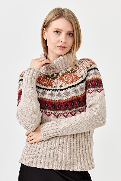 Desen Triko Women's Full Turtleneck Rose Patterned Wool Sweater Beige