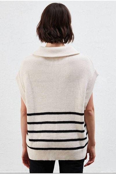 Melike Bakar Boutique Knitted Stand Collar - Oversize Sweater with Half Zipper
