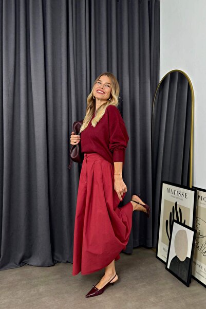 Sue Store Fusta Parașuta Roșie Claret - Cu buzunare și pliuri