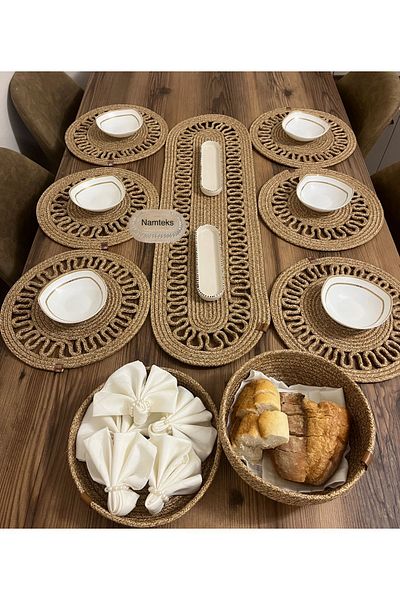 Namteks Jute American Gift Serving Set - Runner Plate, Tablecloth and Dining Set