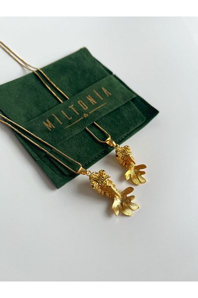 Miltonia Fish Steel Cartilage Playing Necklace