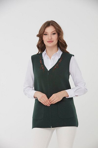 Desen Triko Women's V-Neck Embroidered Pocket Wool Vest Green