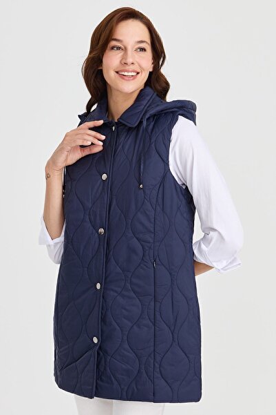 Desen Triko Жіночий капюшонний утеплений жилет темно-синій