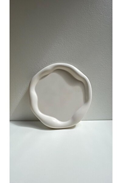 RCHOMEDECORATİON Modern White Concrete Presentation Stand, Stylish and Urban ...