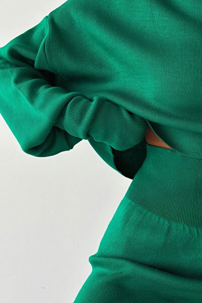 WOMAN VISION Zöld Crop pulóver és magas derekú kötött nadrág szett - garbó 015