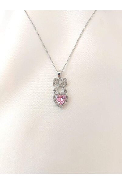 Evorya قلادة قلب نسائية من الفولاذ المقاوم للصدأ بحجر الزركون