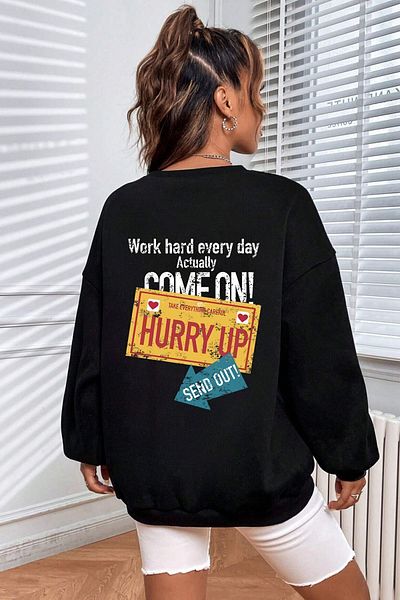 uyguntarz Унисекс суичър с кръгло деколте с принт Hurry Up