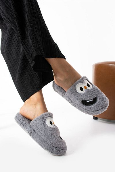 ALMİNA Fashion Smiling Face Plush Fluffy Women's Home Slippers - Silent Sole Dowry Slippers