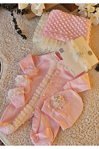 çiğdem kaya design Pink Jumpsuit with Pearl Details and Blanket, Hospital Dis...