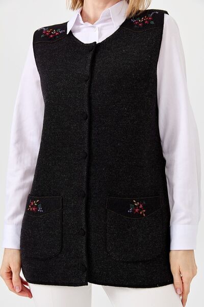 Desen Triko Women's Zero Collar Shoulder Pocket Cover Felt Embroidered Buttoned Vest Black