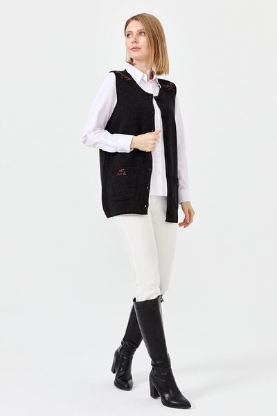 Desen Triko Women's Zero Collar Shoulder Pocket Cover Felt Embroidered Buttoned Vest Black