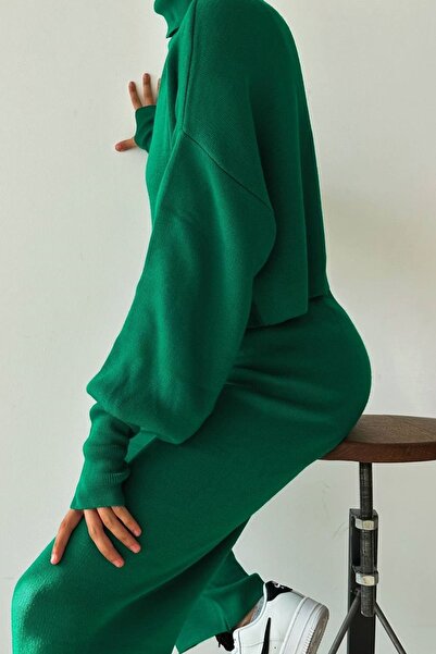 WOMAN VISION Zöld Crop pulóver és magas derekú kötött nadrág szett - garbó 015