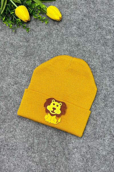 MYADA Dječja beretka od pletiva u boji senfa - sa dodatkom u obliku lava
