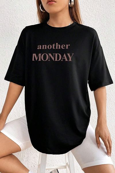 uyguntarz Unisex Another Monday Print Λεπτομερές υπερμεγέθη μπλουζάκι