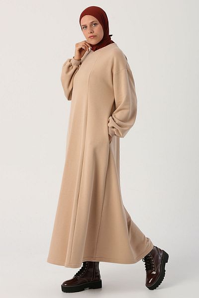 ALLDAY Beigefarbenes, ausgestelltes Kleid mit Seitentaschen