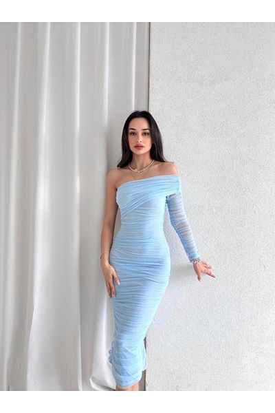 Afiş Butik Baby Blue One Shoulder Tulle Midi Φόρεμα με ντραπέ