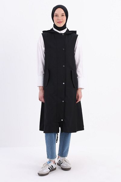 ALLDAY Hooded Black Snap Vest