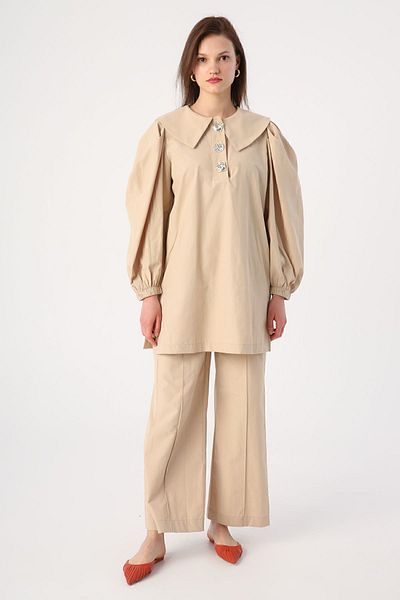 ALLDAY Beige-Gold Buttoned Large Collar Trousers Suit