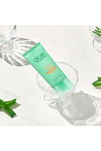 Holika Holika Aloe Soothing Essence - SPF50 Waterproof Sun Cream 70ml
