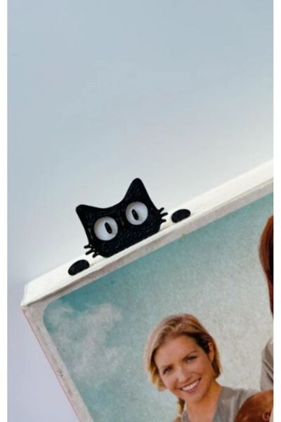 nana home art Peekaboo Cat Bookmark - Fun and Stylish Reading Companion