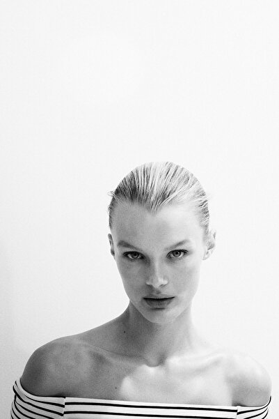 H&M Omuzları Açık Jarse Üst