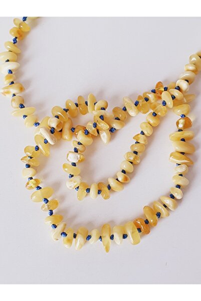 Kehribar Sarayı قلادة للأطفال بلون الحليب من العنبر بتصميم حبل أزرق مقاس 40 س...