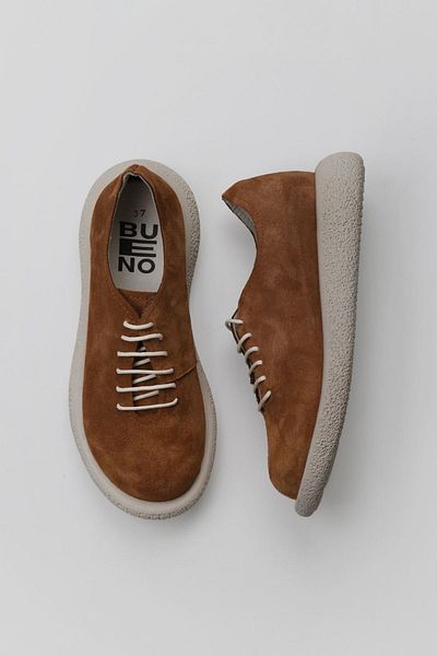 Bueno Shoes Tan Suede Women's Sneakers - 01wu8901