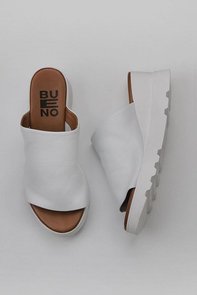 Bueno Shoes Papuci de damă din piele albă cu toc pană - 01wy8605