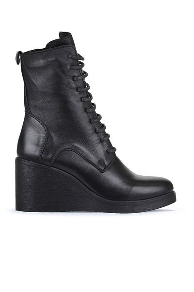 Bueno Shoes Cizme de damă din piele neagră cu toc pană - 01wz8303