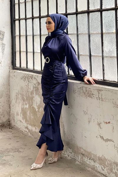 Şule Giyim Fusta adunată cu centură Rochie de seară din satin Bleumarin