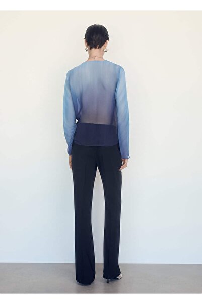 MANGO Woman Yarı transparan anvelop bluz