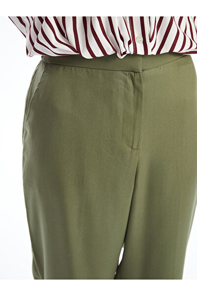 LC Waikiki Lcw Beli Lastikli Standart Fit Kadın Pantolon