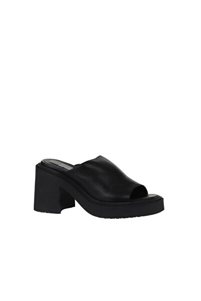 Bueno Shoes Fekete bőr női sarkú szandál 01wy12702